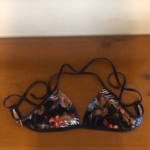 Excellent Condition Patagonia Cross Back Bikini